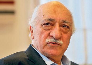 فتح الله كولن يعزي الشعب الباكستاني ويدعو لدعمه