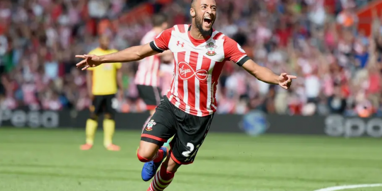 بشكتاش التركي يضم الإنجليزي ناثان ريدموند على سبيل الإعارة