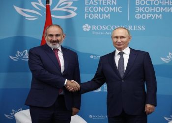 رئيس وزراء أرمينيا: نأمل في تحسين العلاقات مع تركيا