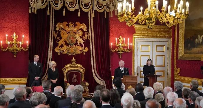 تنصيب الملك تشارلز الثالث رسميًا ملكًا جديدًا لمملكة إنجلترا