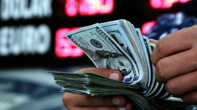 الدولار يرتفع في تركيا بمستهل تعاملات الأسبوع