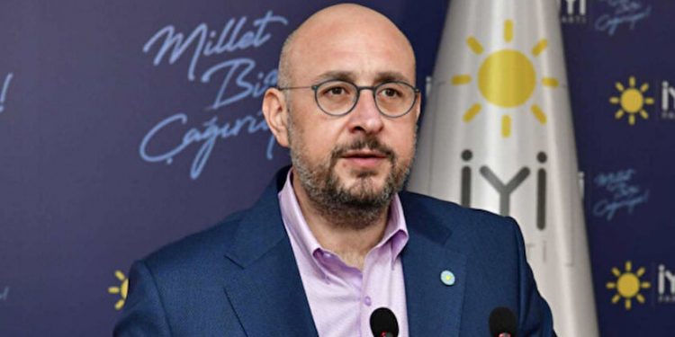 حزب ميرال أكشنار: لسنا في تحالف مع “الشعب الجمهوري”!