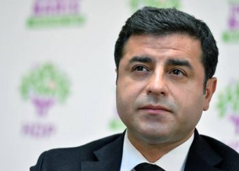 دميرطاش: حكومة أردوغان تستخدم الأسلحة الكيماوية!