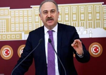 برلماني معارض: الأتراك يدفعون ثمن السياسات الخاطئة لحكومة أردوغان