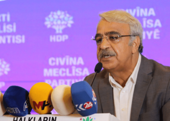 الحزب الكردي: هناك لقاءات مع أحزاب التحالف السداسي