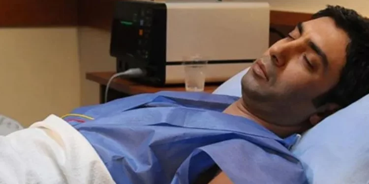 تركيا.. الحالة الصحية لنجم مسلسل وادي الذئاب بعد نقله للعناية المركزة