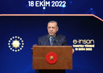 أردوغان: تركيا لا تعاني من “هجرة العقول”!