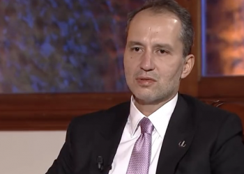 فاتح أربكان يعلن مقاطعة الانتخابات بالجولة الثانية