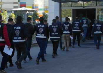 تركيا: حبس 219 بتهمة تقديم إعانات لأسر ضحايا الفصل التعسفي