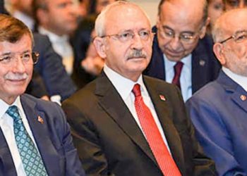 تركيا.. مقترح كيليجدار أوغلو بشأن الحجاب يلقى دعمًا من المحافظين