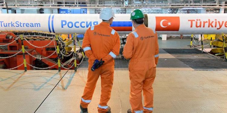 هل طلبت تركيا تأجيل مدفوعات الغاز الروسي؟