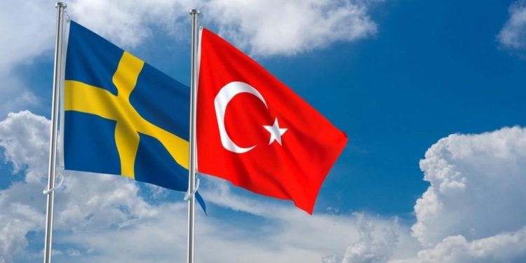 السويد ترفع حظر الأسلحة عن تركيا
