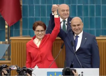 طبيب أردوغان السابق ينضم لحزب “المرأة الحديدية”