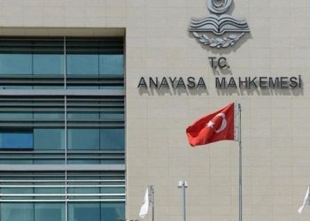 تركيا.. المحكمة الدستورية لا تعتبر حظر التجوال ينتهك حقوق الأكراد!