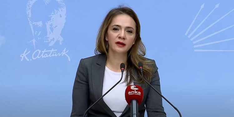 حزب الشعب الجمهوري ينتقد خفض حصة وزارة الصحة في الموازنة