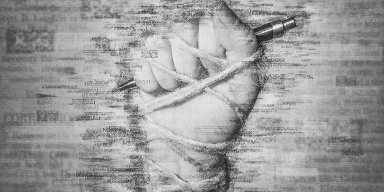 11 صحفيًا يتعرضون للاعتداء في تركيا خلال شهر