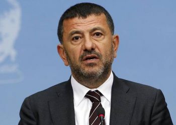 “الشعب الجمهوري”: عدنا 100 عام إلى الوراء بسبب حزب أردوغان