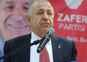 زعيم حزب تركي: سنرحل اللاجئين بالقوة إذا لزم الأمر!