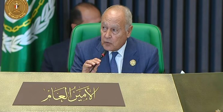 أبو الغيط يدين الهجوم الإرهابي بمحيط مقر الرئاسة الصومالية  