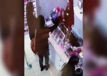 أحلام البشير اشترت الماكياج قبل هجوم إسطنبول