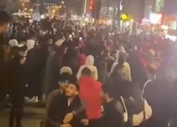 المغاربة يحتفلون في إسطنبول بانتصارهم على بلجيكا 