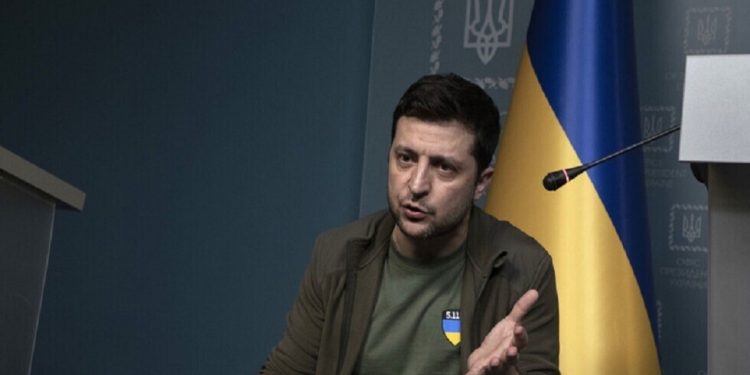 زيلينسكي: نخطط لإرسال 60 سفينة حبوب للبلدان المعرضة للمجاعة