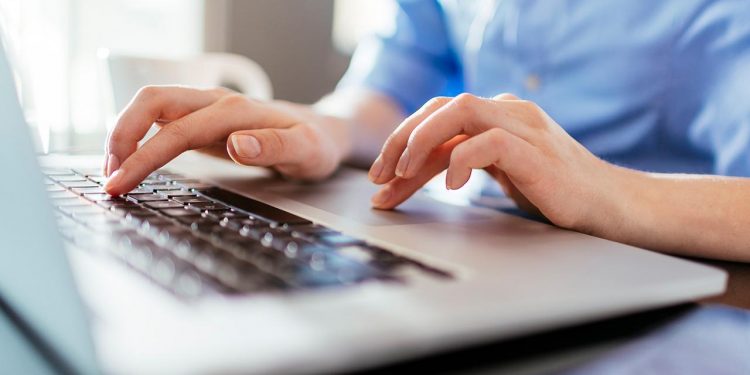 تركيا تفقد 30 ألف مبرمج خلال عام