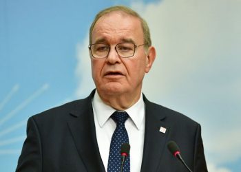 حزب الشعب الجمهوري يدعم الهجوم البري على شرق سوريا