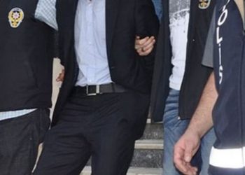 اعتقال عسكريين مفصولين وعاملين بالجيش التركي