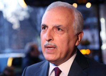 تبرئة والي إسطنبول السابق من تهمة الانتماء لحركة الخدمة