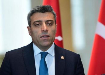 القنصل التركي في الموصل: باعونا للحصول على النفط!