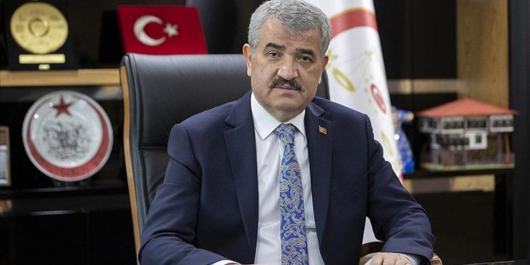 خبير قانوني تركي يطالب بإقالة رئيس مجلس الانتخابات