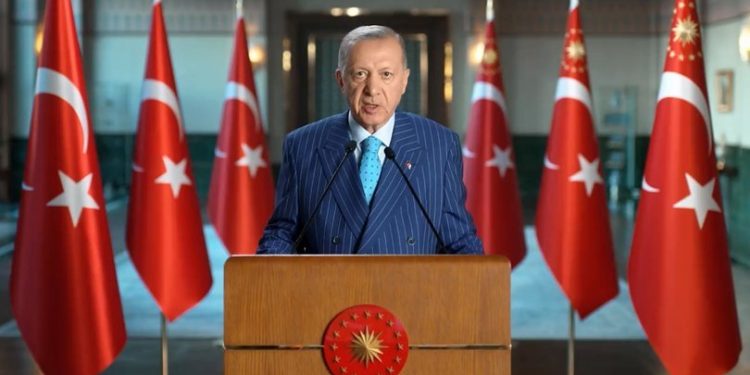 أردوغان: سنكسر عنق التضخّم مع بداية العام