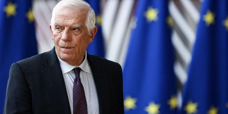 الاتحاد الأوروبي: يجب على تركيا فرض عقوبات على روسيا