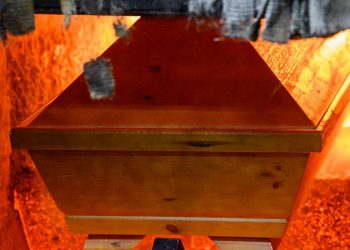 إحراق جثمان تركي مسلم بمدينة هانوفر الألمانية!