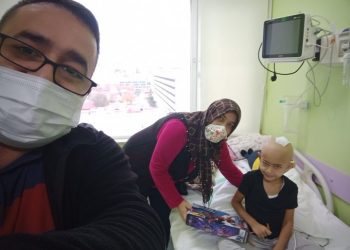 تركيا.. سجن والدة طفل مصاب بسرطان العظام