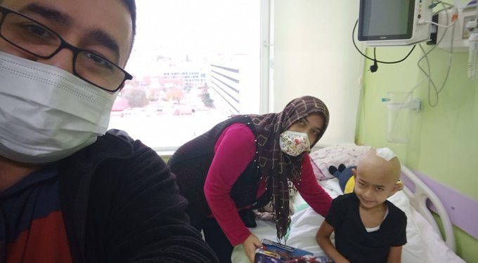 تركيا.. سجن والدة طفل مصاب بسرطان العظام