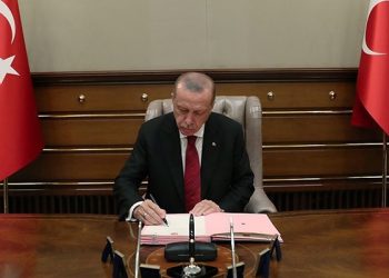 أردوغان يعين 9 عمداء جدد في الجامعات