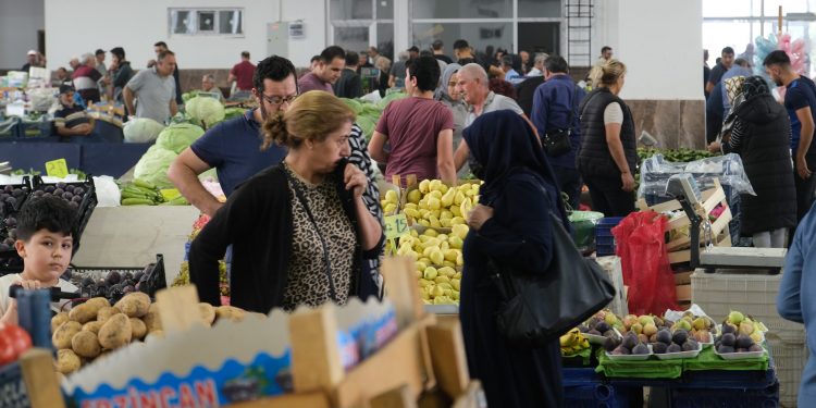 تركيا.. ارتفاع مؤشر ثقة المستهلك 4.6%