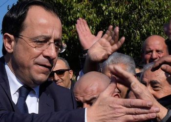 وزير الخارجية السابق كريستودوليديس رئيسًا لجنوب قبرص