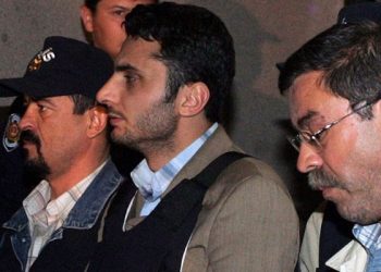 تركيا.. منفذ هجوم مسلح على القضاة ينتحر في زنزانته