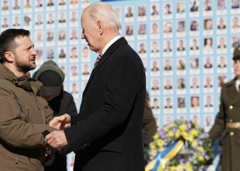 بايدن يعلن من كييف دعم أوكرانيا بنصف مليار دولار