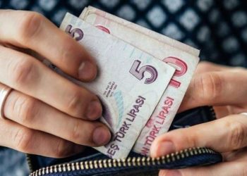  ملايين الأسر تعجز عن سداد فواتير الخدمات في تركيا 