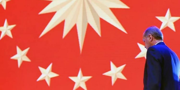 ديلي ميل: حكم أردوغان قد ينتهي في انتخابات 14 مايو