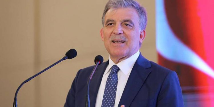 عبد الله جول: مواجهة الكوارث في تركيا يمكن أن يكون أسهل في هذه الحالة!