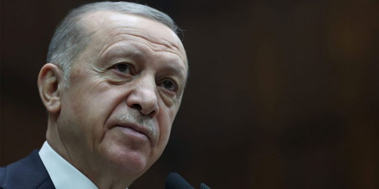 أردوغان يكشف مصير وزرائه الحاليين بعد الانتخابات