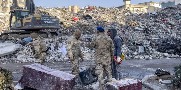 تركيا: الحزب الحاكم يعترف بستسبب الفساد في مضاعفة خسائر الزلزال