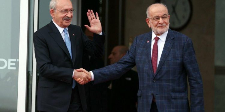 كارامولا أوغلو يطمئن المحافظين “لا داعي للقلق”