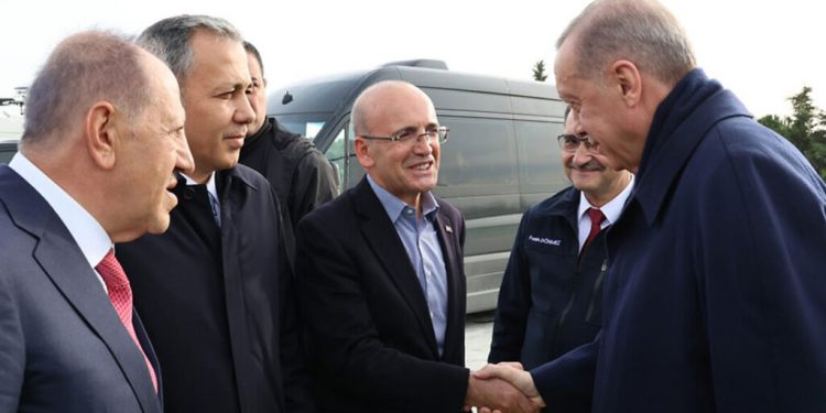 صحفي: أردوغان يتفاوض مع محمد شيمشك لتولي منصبه القديم