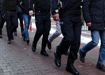 تركيا.. قرار باعتقال 22 بينهم طلاب شرطة مفصولين